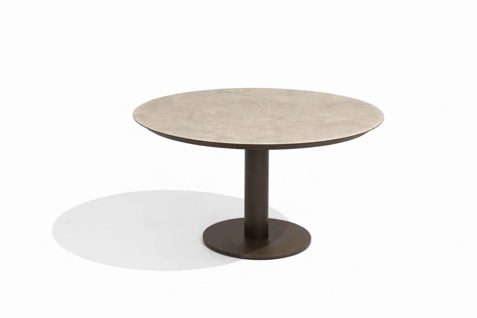 Alicante 4 Seat Dining Set with Sarah Table in Terre | 4 Seasons Outdoor - Image 3