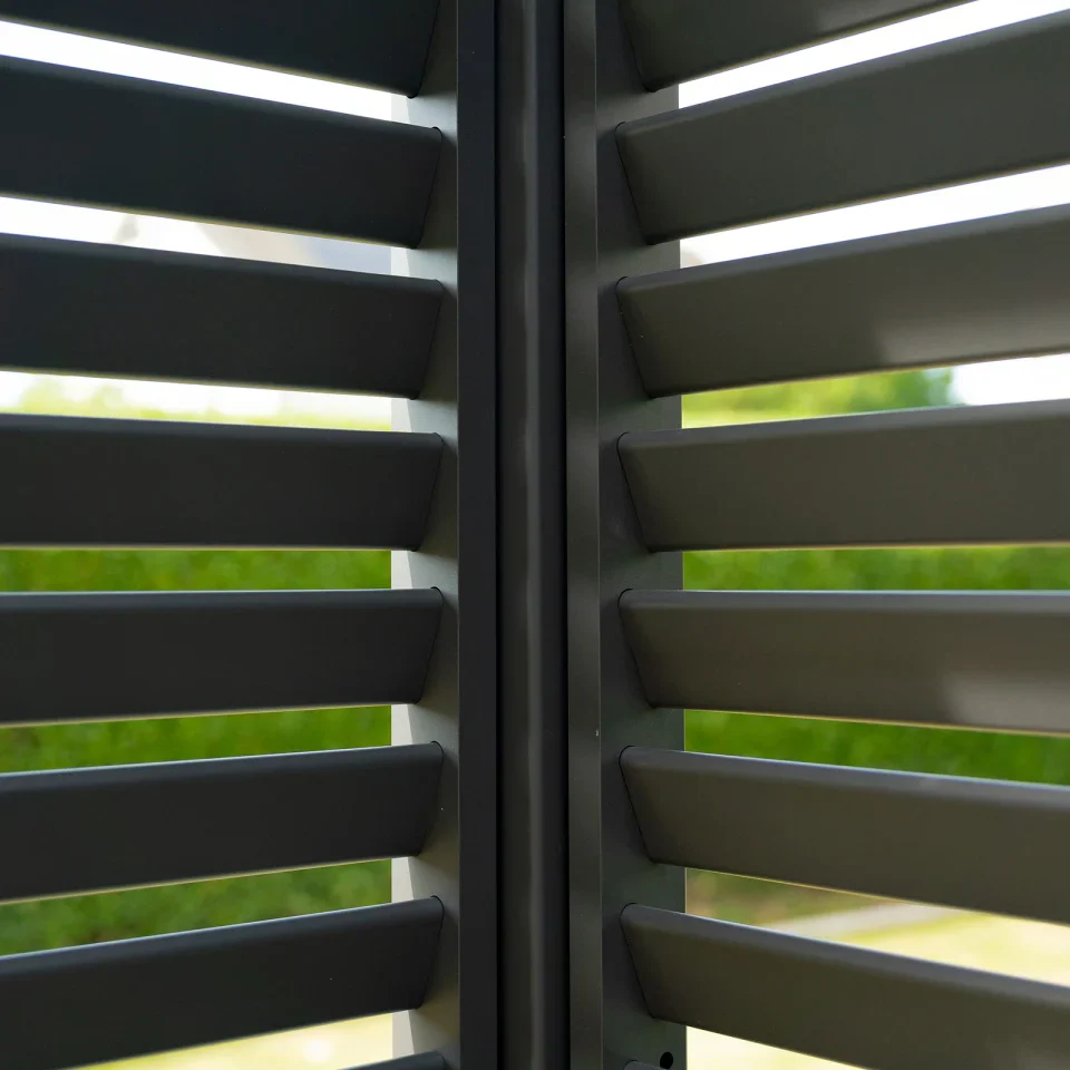Titan Aluminium Louvre Side Panel - 1.33m x Single Panel | Nova - Image 3
