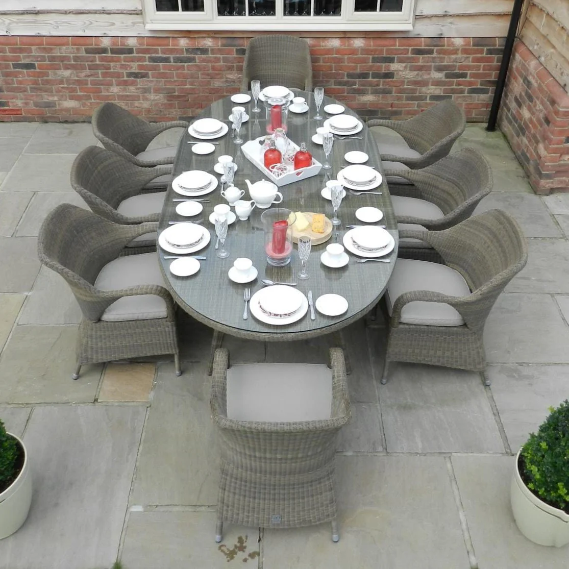 Astoria Outdoor Table 270cm by 4 Seasons Outdoor - Image 2