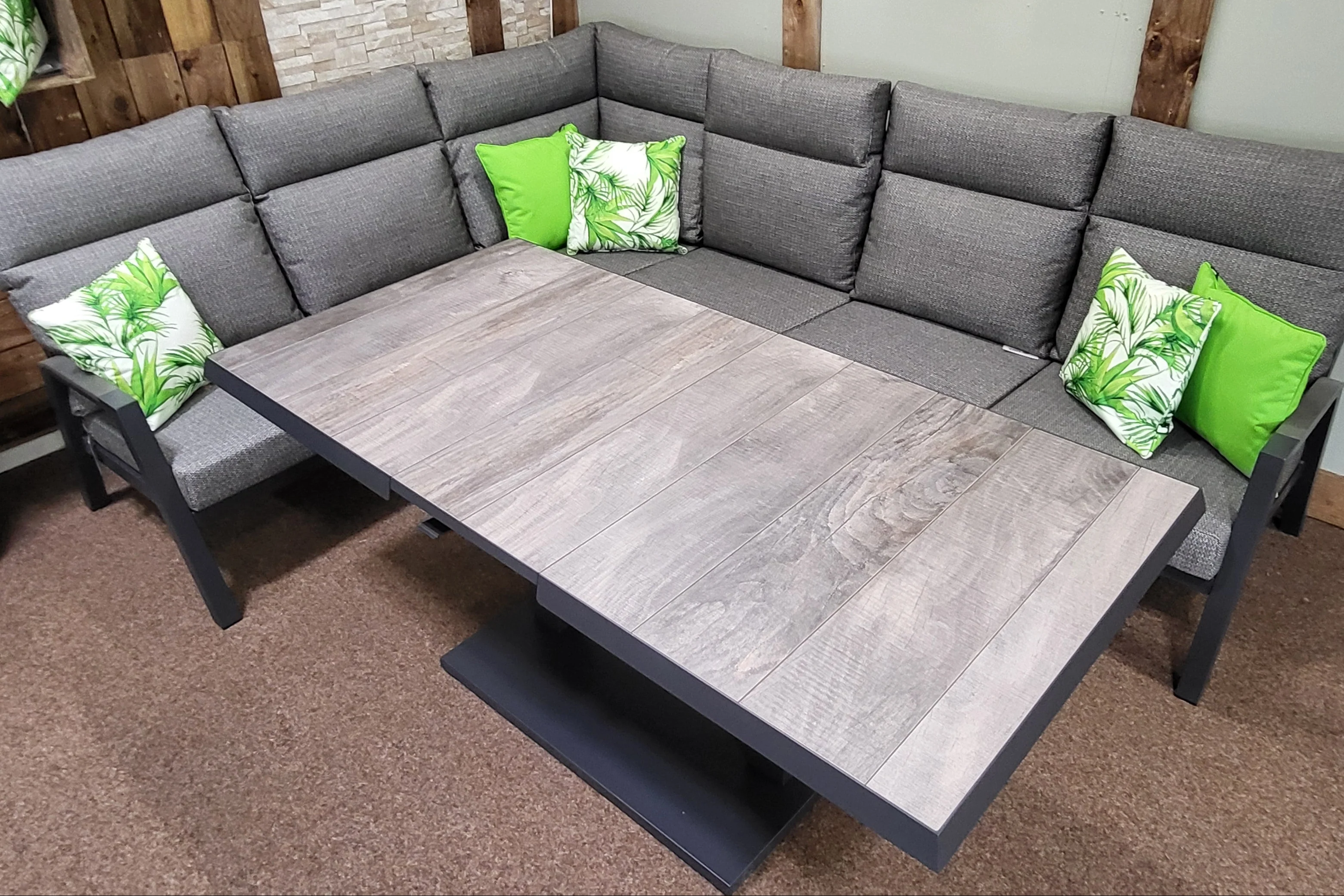 Atlas High Backed Outdoor Corner with Extending and Raising Table | Vila - Image 5