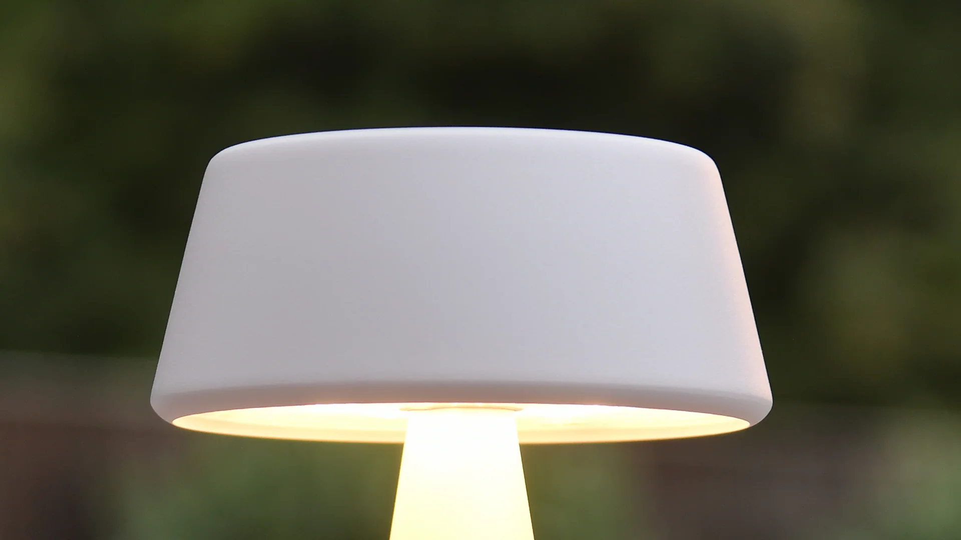B-Lamp Indoor & Outdoor Dimmable Light - Silver White - Image 4