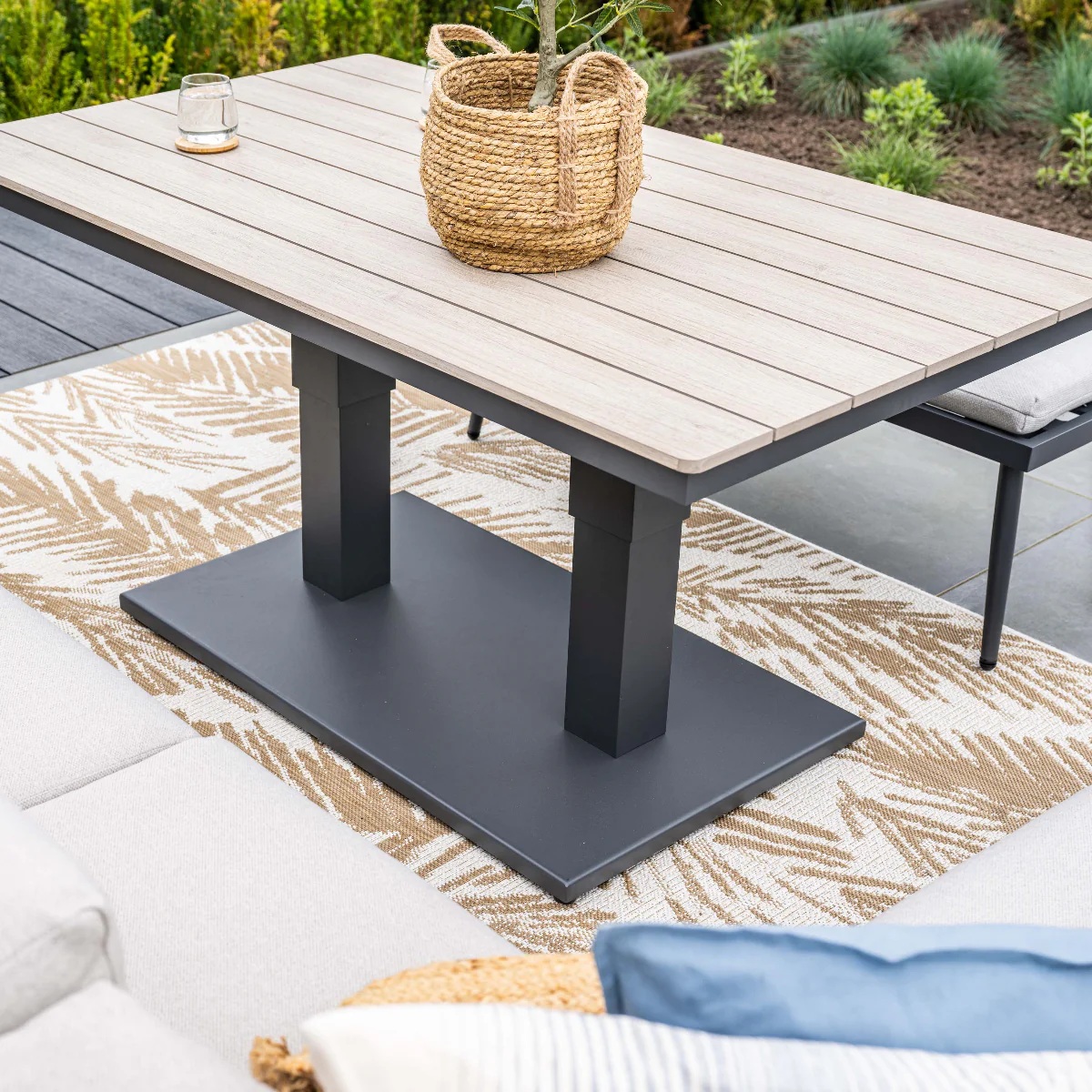 Bologna Modular Outdoor Corner Sofa Set - Adjustable Table & Bench | Garden Impressions - Image 4