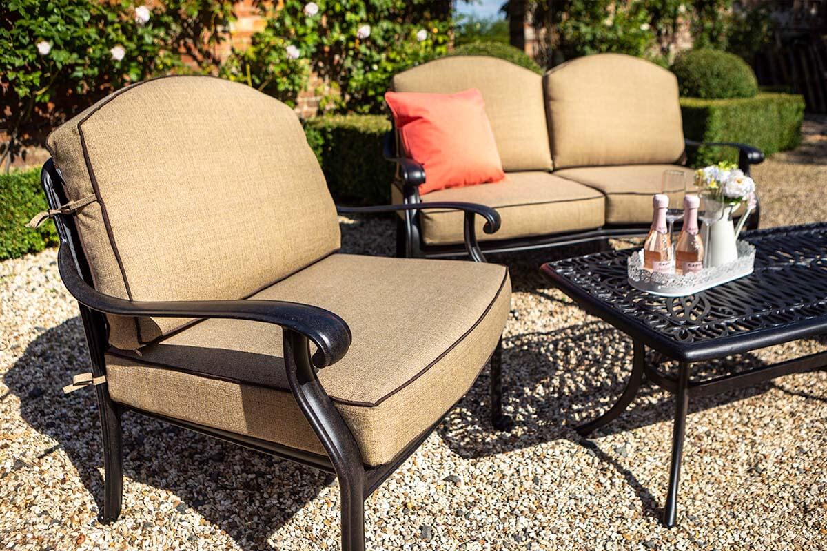 EX-DISPLAY Outdoor Lounge with Coffee Table in Cast Aluminium - Amalfi By Hartman - Image 8