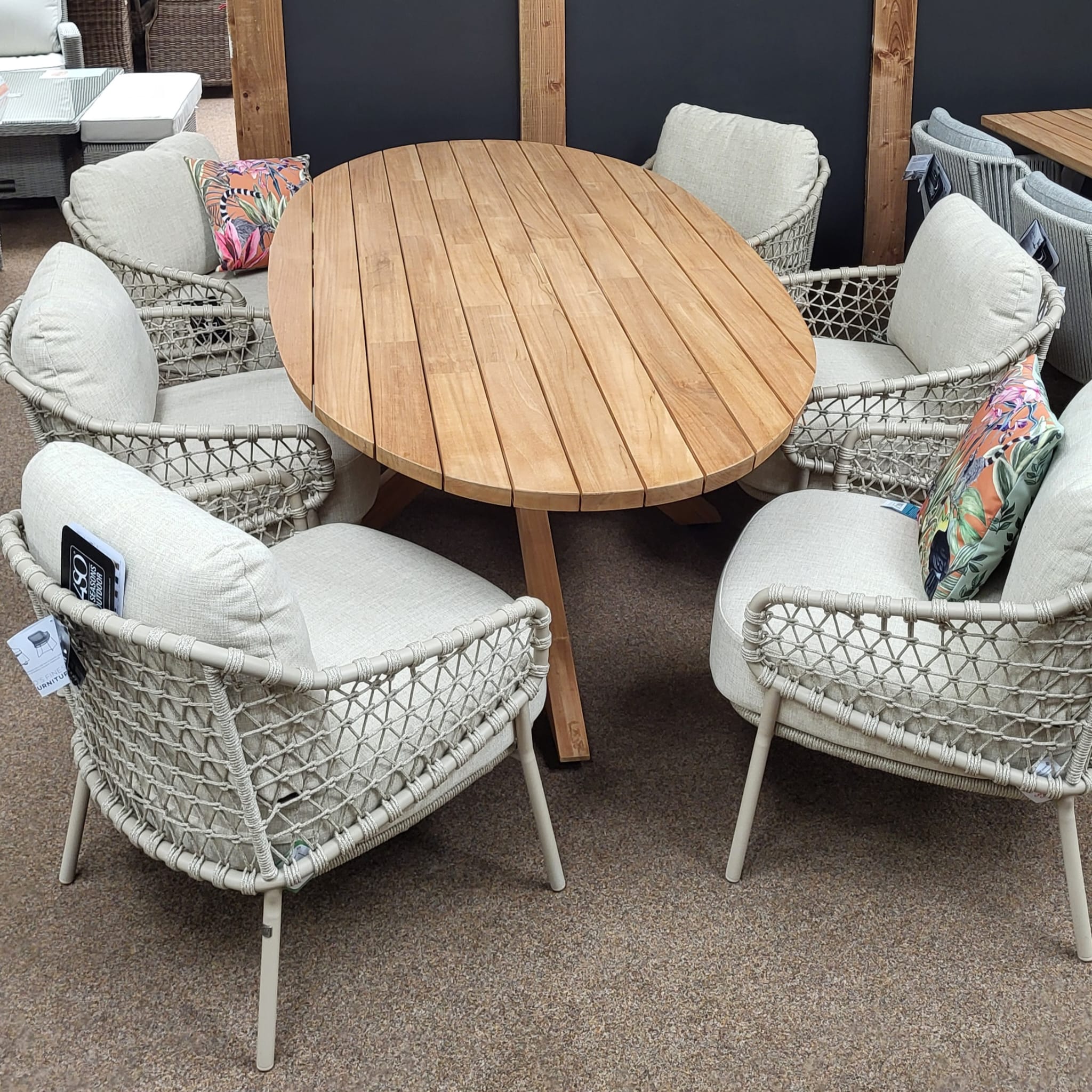 Sardinia 6 Seat Outdoor Dining Set with Prado Table | 4 Seasons Outdoor