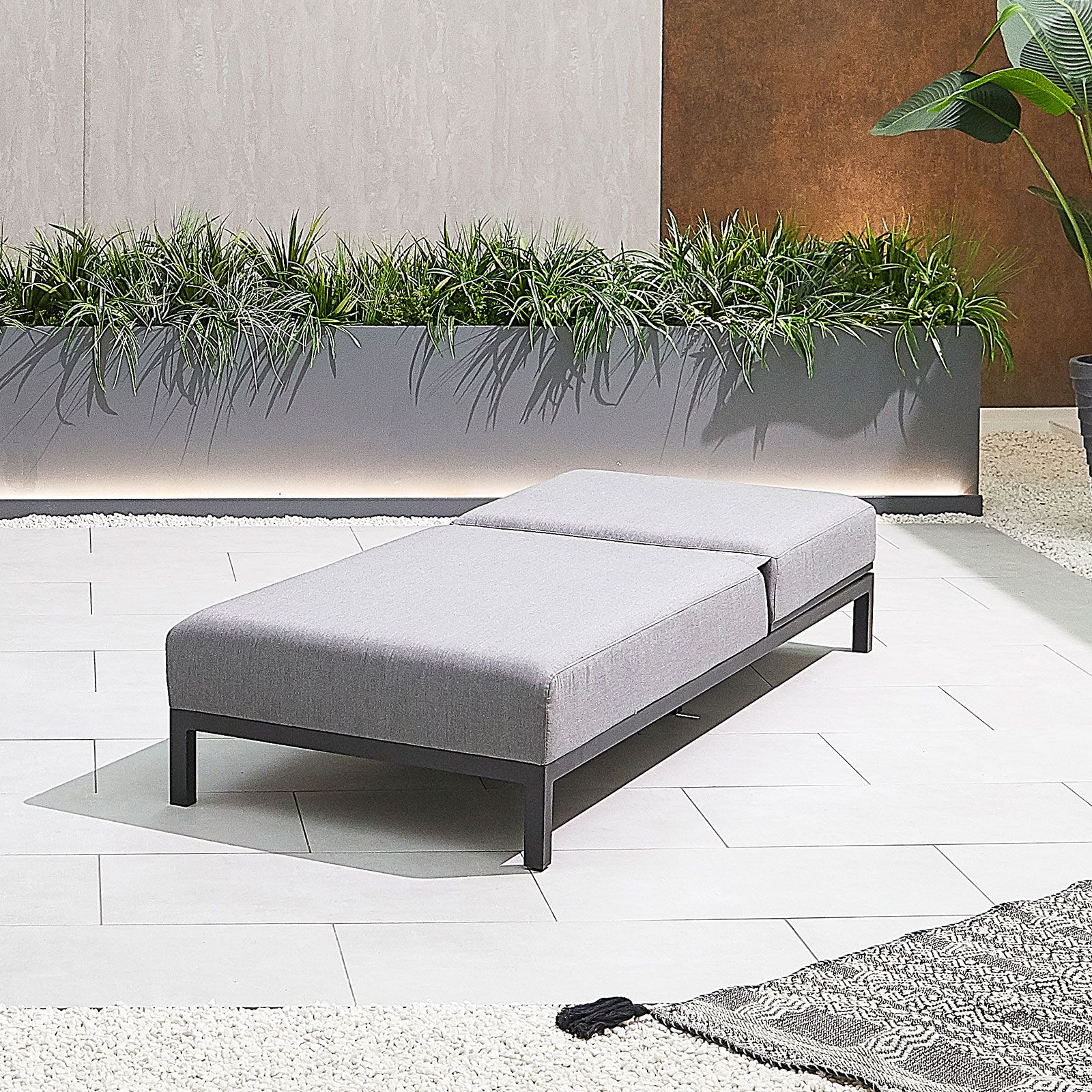 EX-DISPLAY - Sunny Outdoor Fabric Sun Lounger by Nova - Image 8
