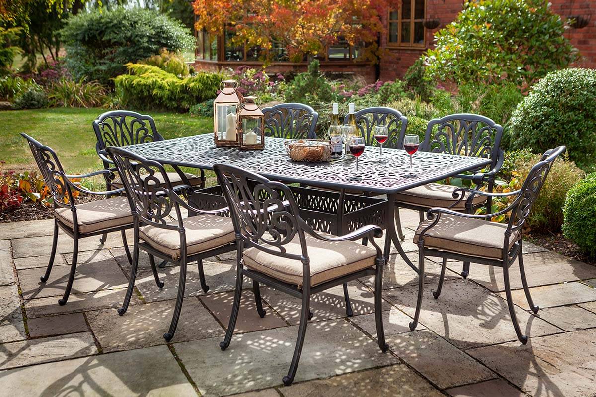 Outdoor Dining 8 Seat Rectangular in Cast Aluminium - Amalfi By Hartman - Image 5