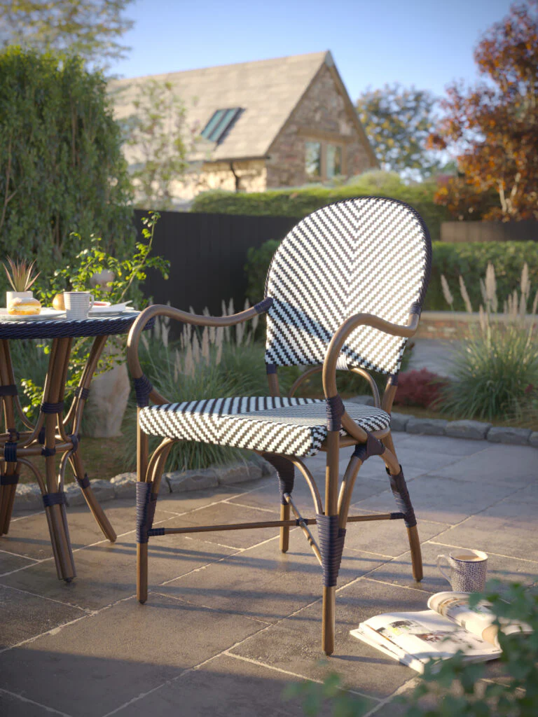 Laura Ashley – Riviera Bistro Set (Navy & Chambray) By Daro - Image 4