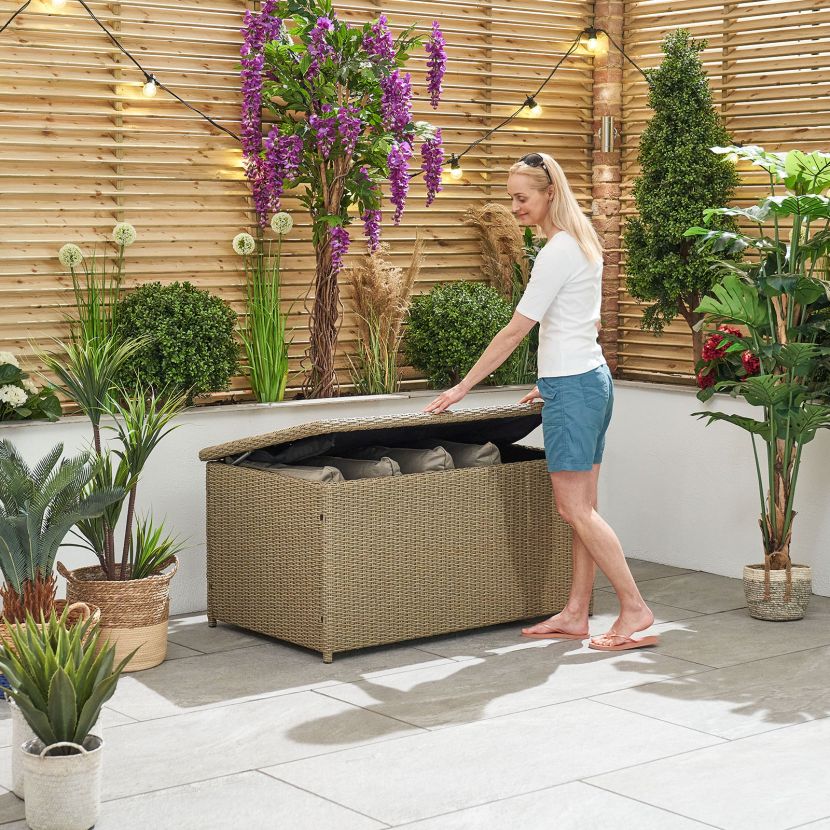 Small Cushion Storage Box in Willow - Heritage By Nova - Image 5