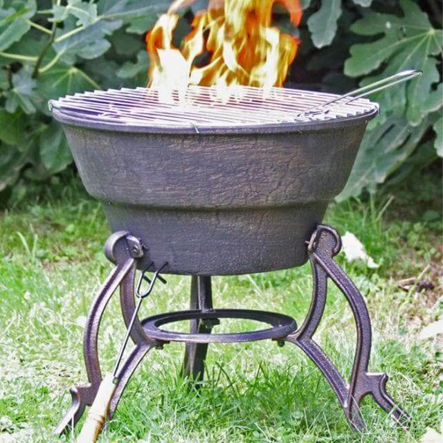 Safir Cast Iron Firepit - Image 2