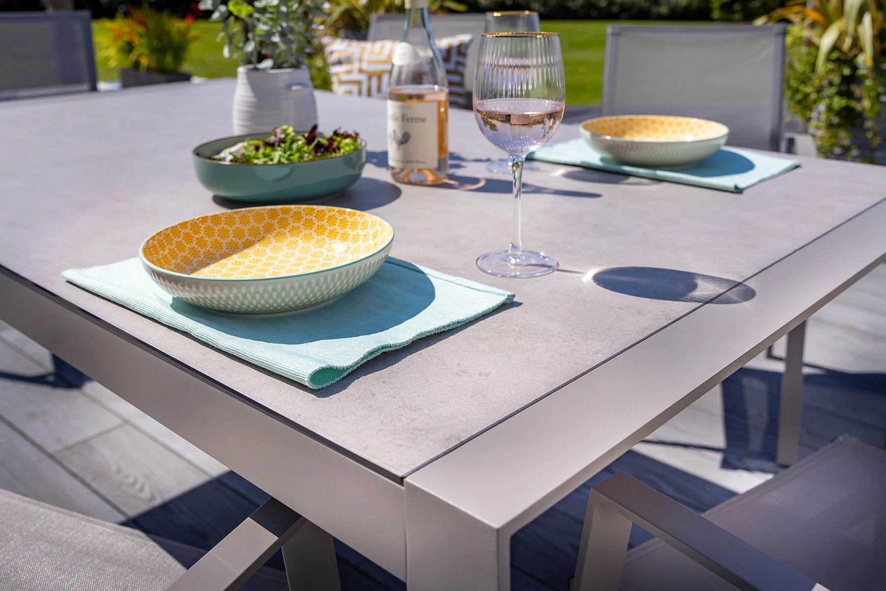 Rio Outdoor 4 Seat Dining Set | Hartman - Image 3