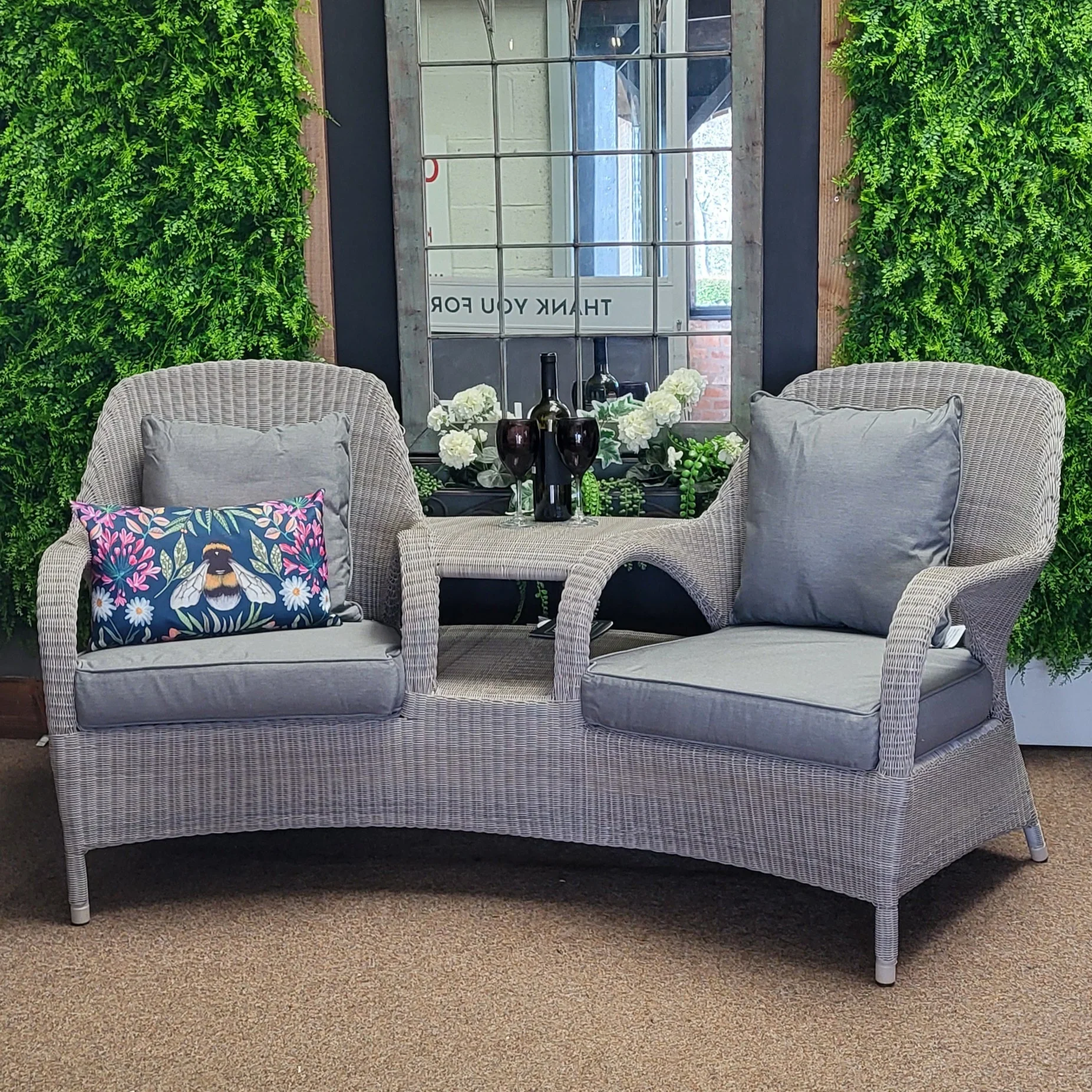 Sussex Outdoor Love Seat by 4 Seasons Outdoor - Image 3