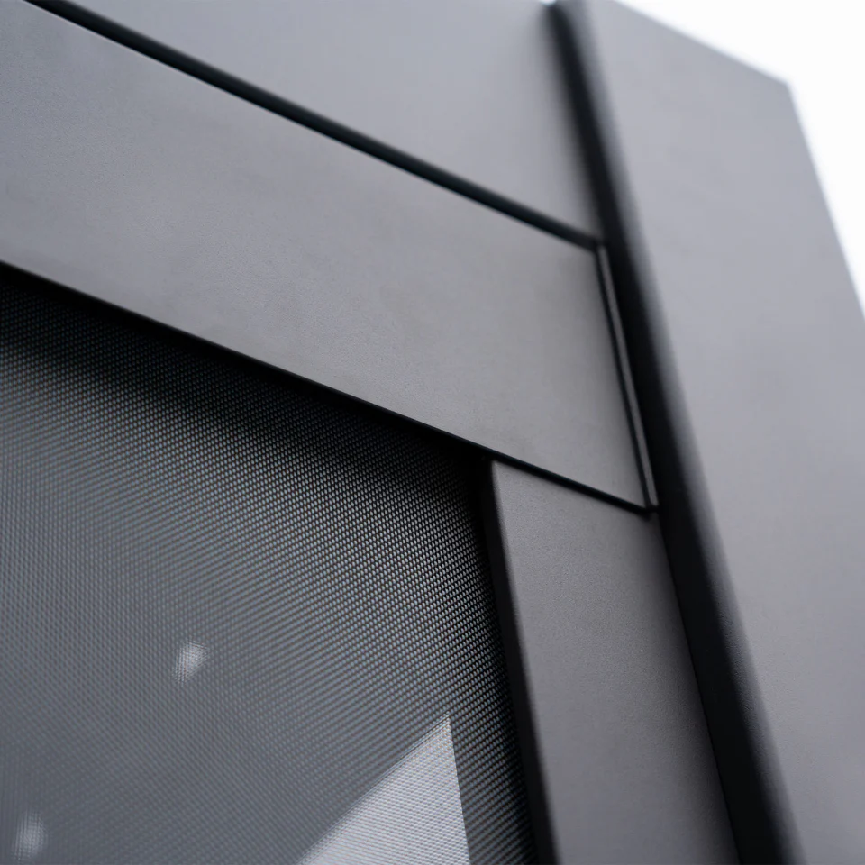 Titan Privacy Screen 2.4m | Nova - Image 3
